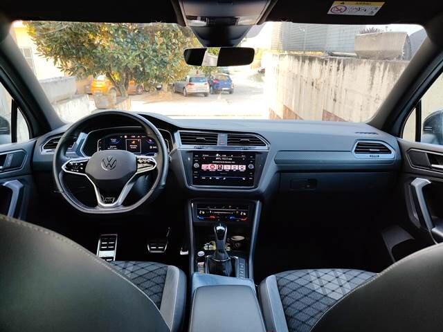 Volkswagen Tiguan 2.0 TDI 150 CV SCR DSG 4MOTION R-Line
