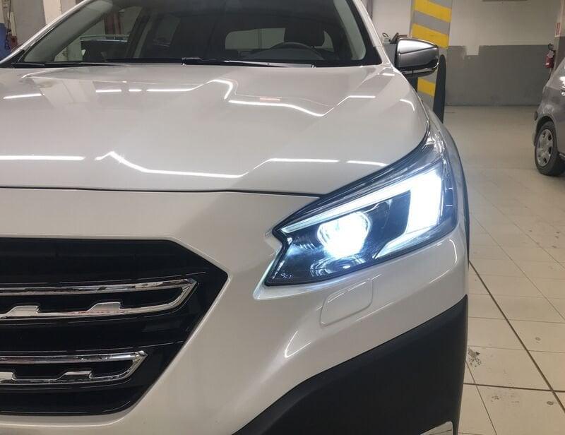 Subaru Outback 2.5i Lineartronic Premium