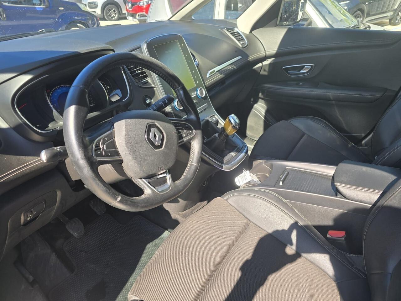 Renault Scenic Scénic dCi 8V 110 CV EDC Ene