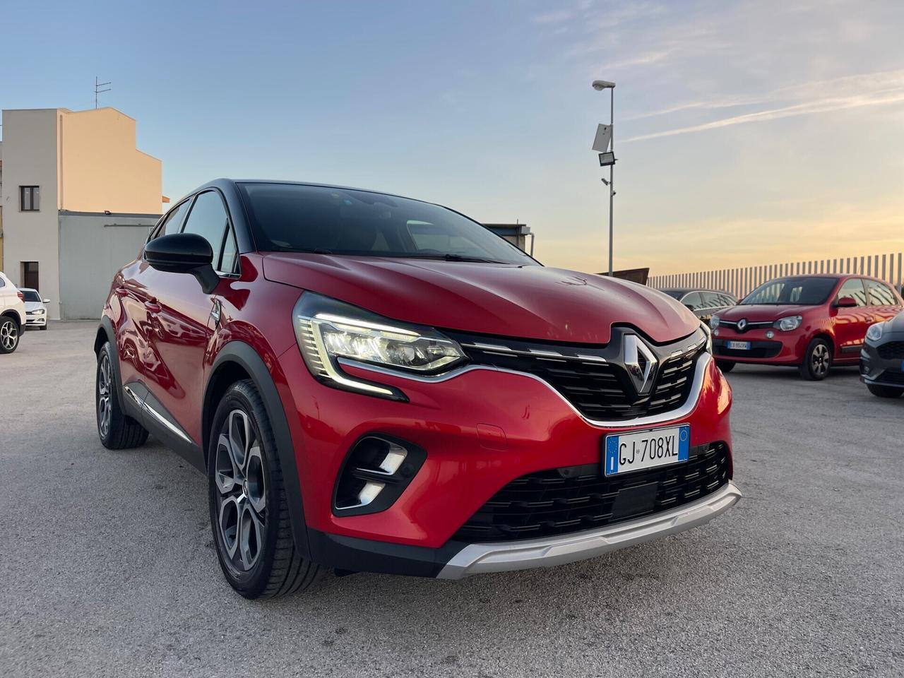 RENAULT CAPTUR 1.0 TCE GPL INTENS FULL LED MY22