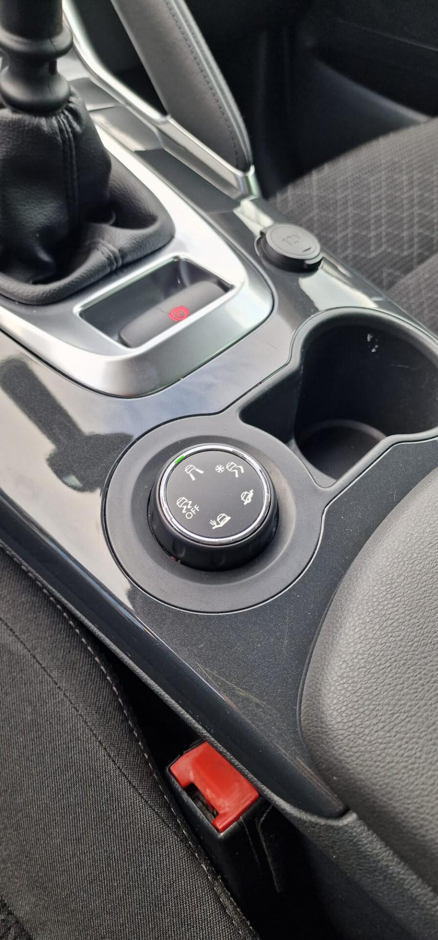 Peugeot 3008 BlueHDi 120 S&S Allure 2016