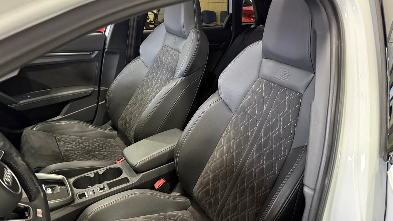 AUDI A3 SPORTBACK S LINE TETTO APRIBILE