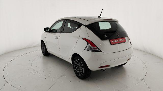LANCIA Ypsilon 1.0 FireFly 5 porte S&S Hybrid Ecochic Gold