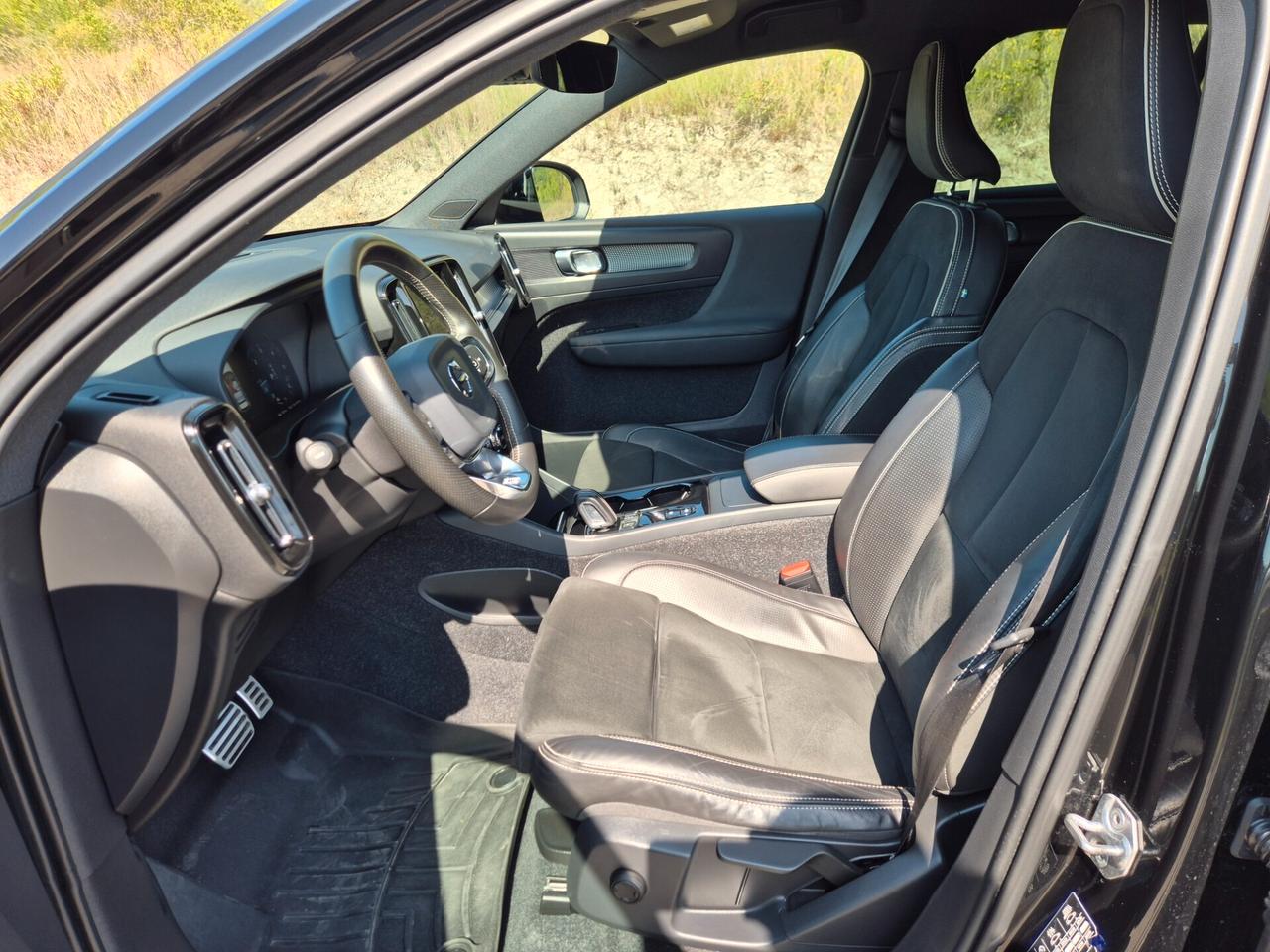 Volvo XC40 D3 AWD R-design