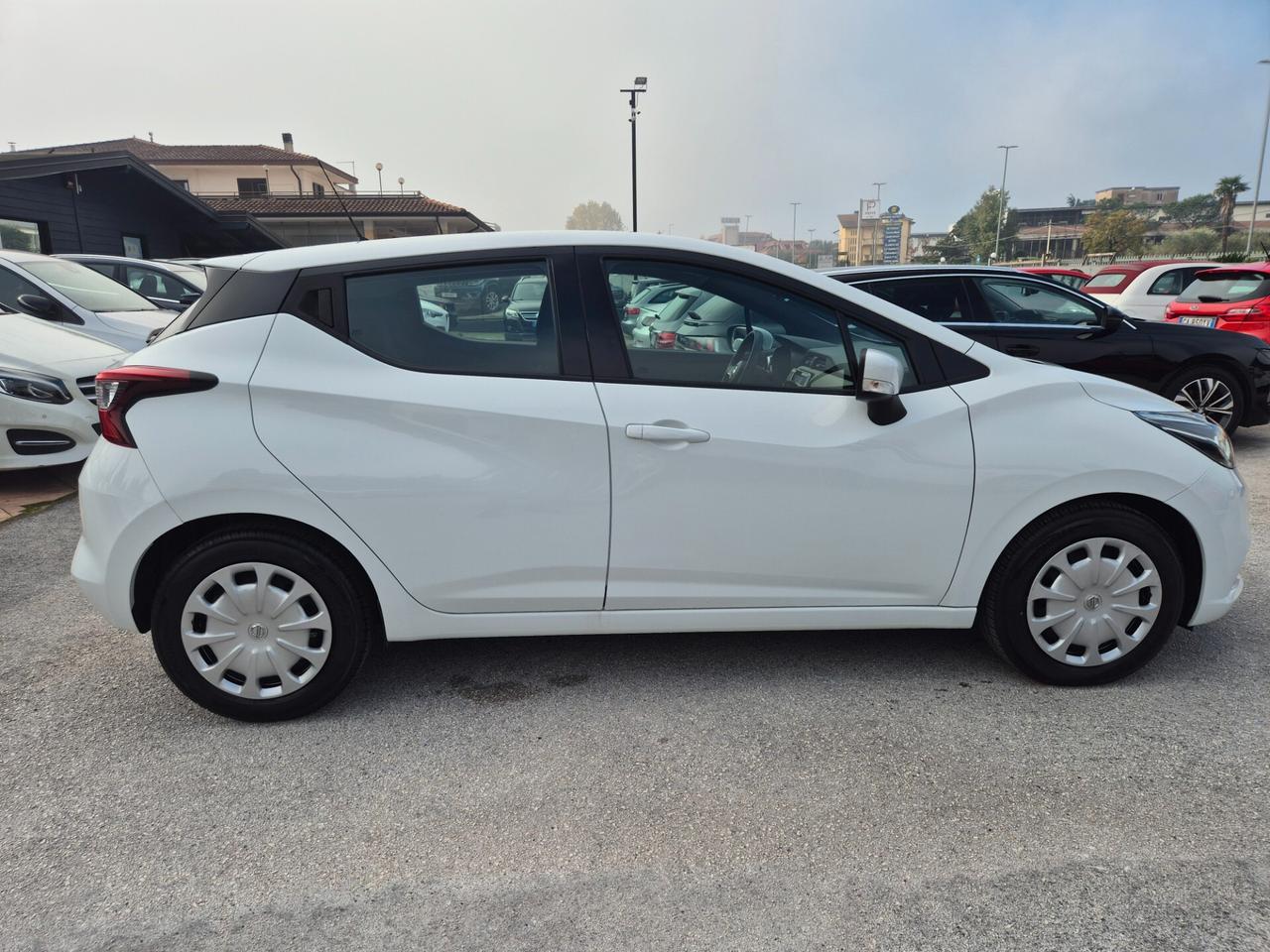 Nissan Micra 1.0L 2017 -"43.000KM"