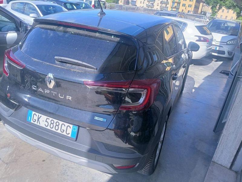 Renault Captur Captur Full Hybrid E-Tech 145 CV Business
