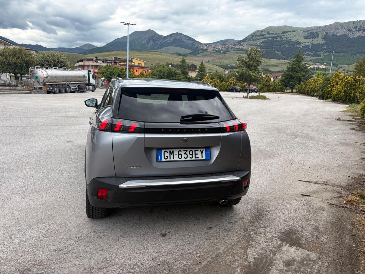 Peugeot 2008 BlueHDi 130 S&S EAT8 Allure