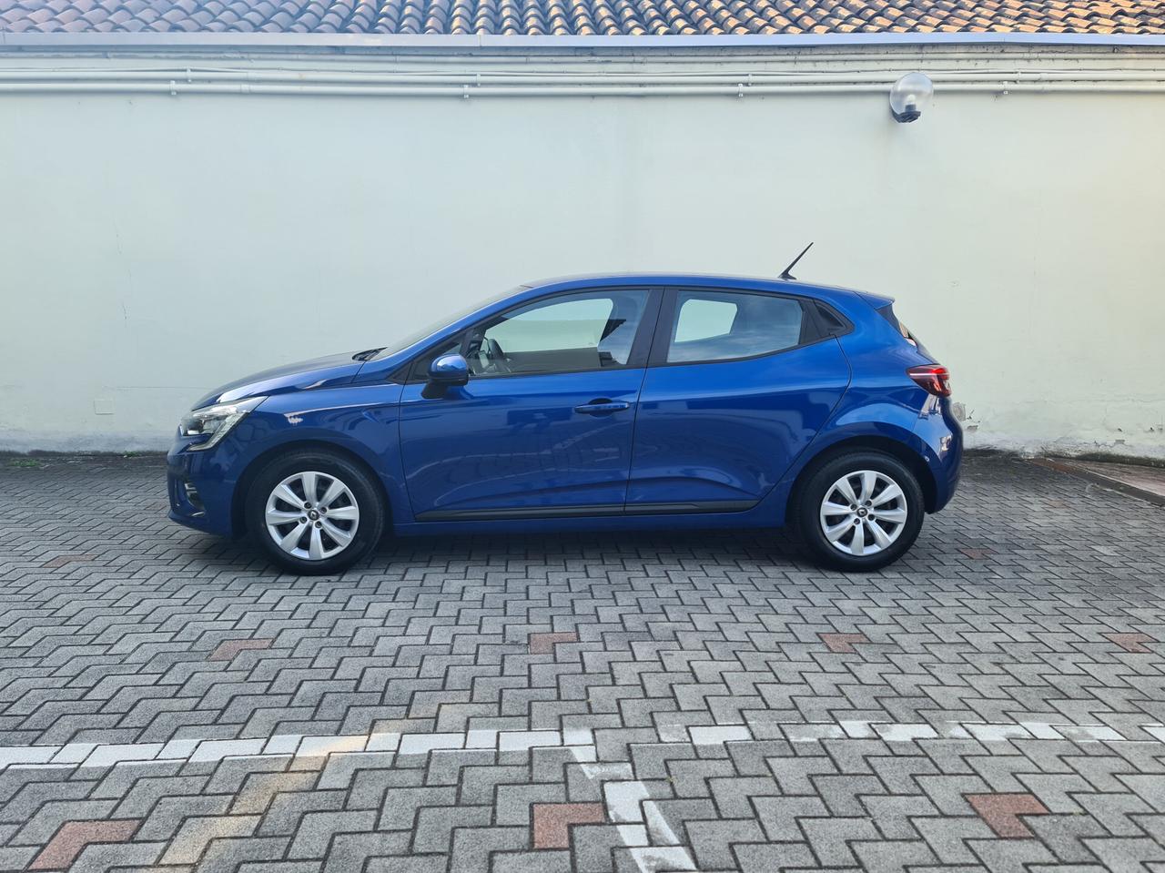 Renault Clio Blue dCi 85CV 5P - NEOPATENT.