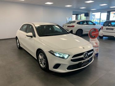 Mercedes A 180 d Automatico Sport + Full Led