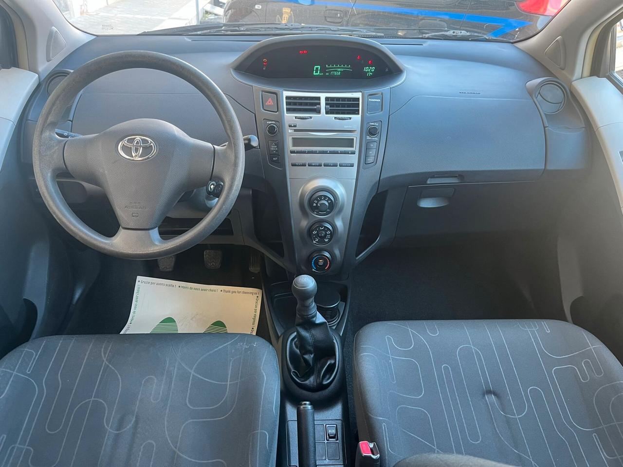 Toyota Yaris 1.3 5 porte Sol