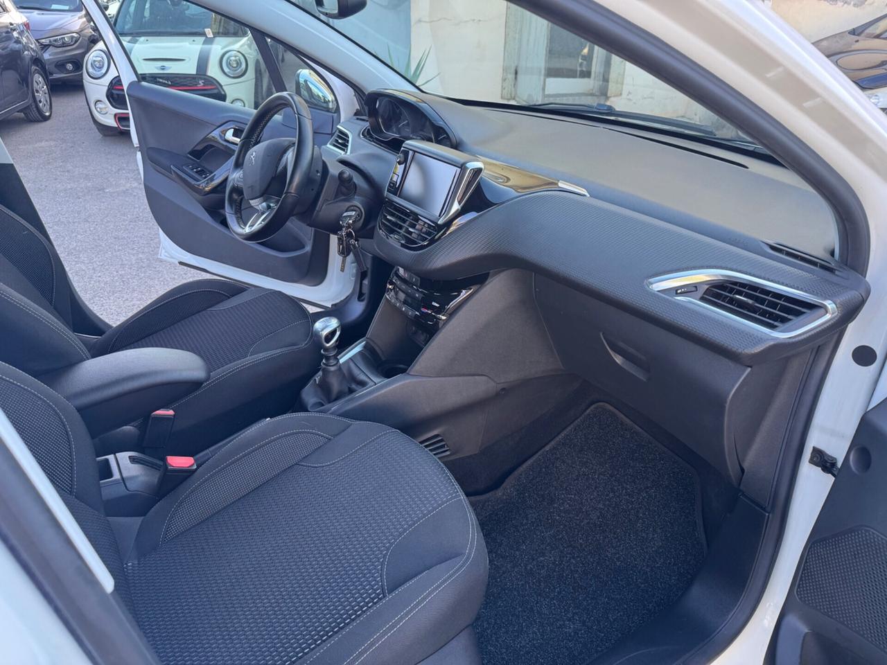 Peugeot 208 BlueHDi 100 S&S 5 porte GT Line