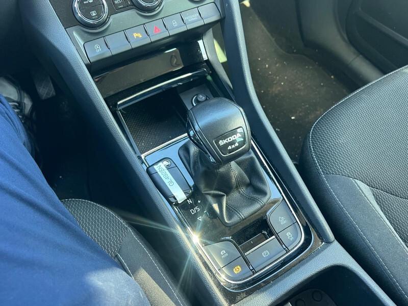 Skoda Kodiaq 2.0 TDI 150CV 4X4 AUTO.+FULL LED+NAVI+RCAM+CRUISE+