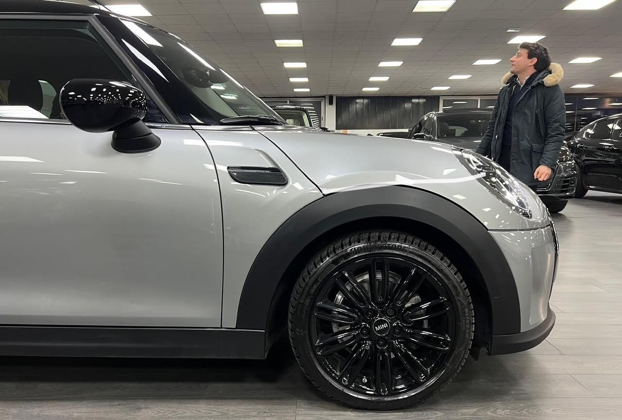 MINI Cooper Mini 5p 1.5 Cooper Camden auto