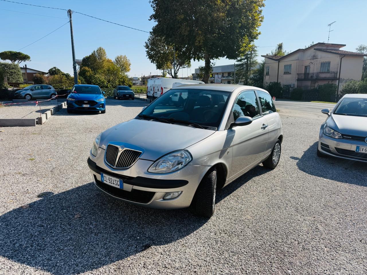 Lancia Ypsilon 1.2 8v Argento
