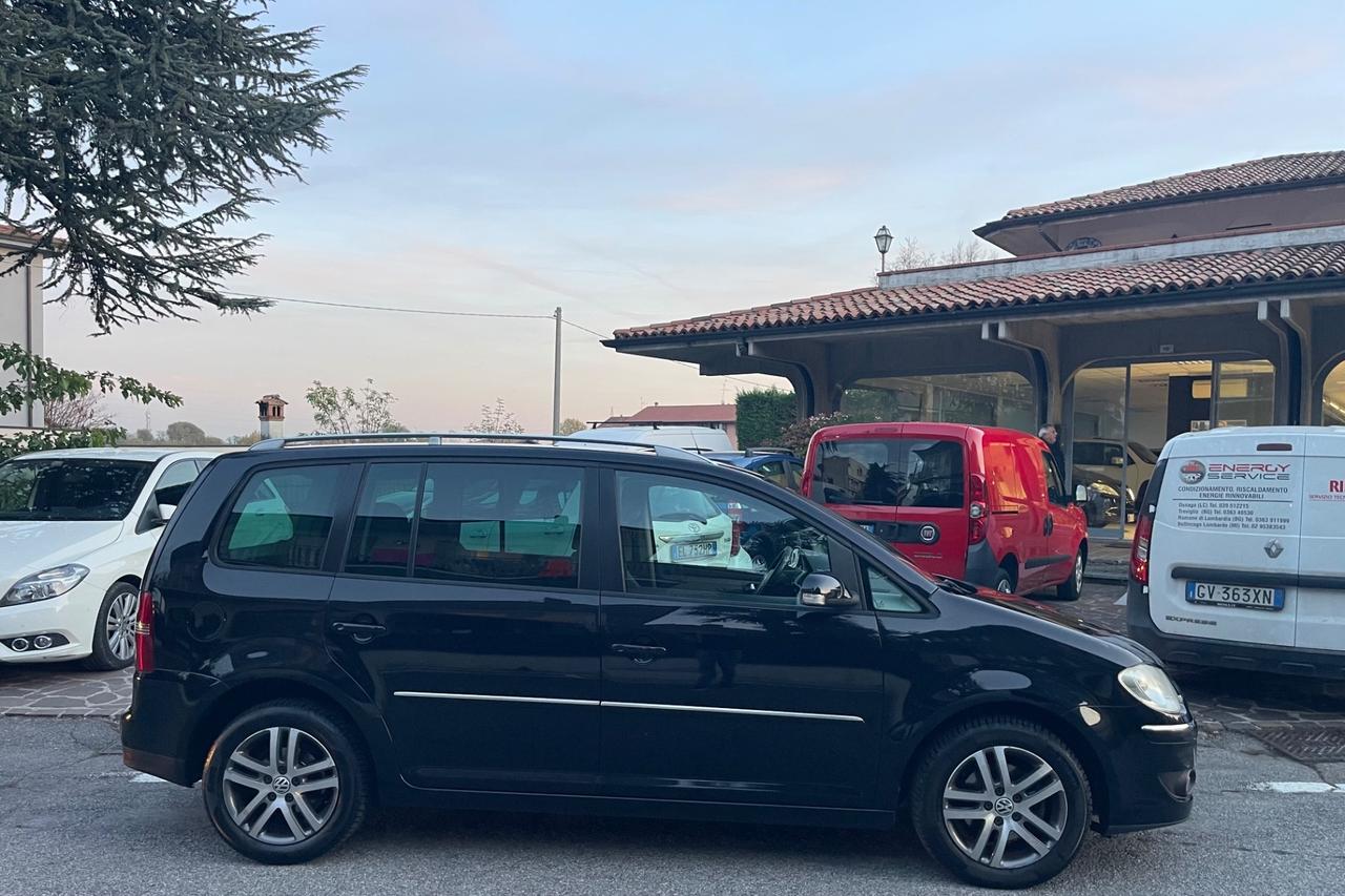 Volkswagen Touran 1.6 Trendline