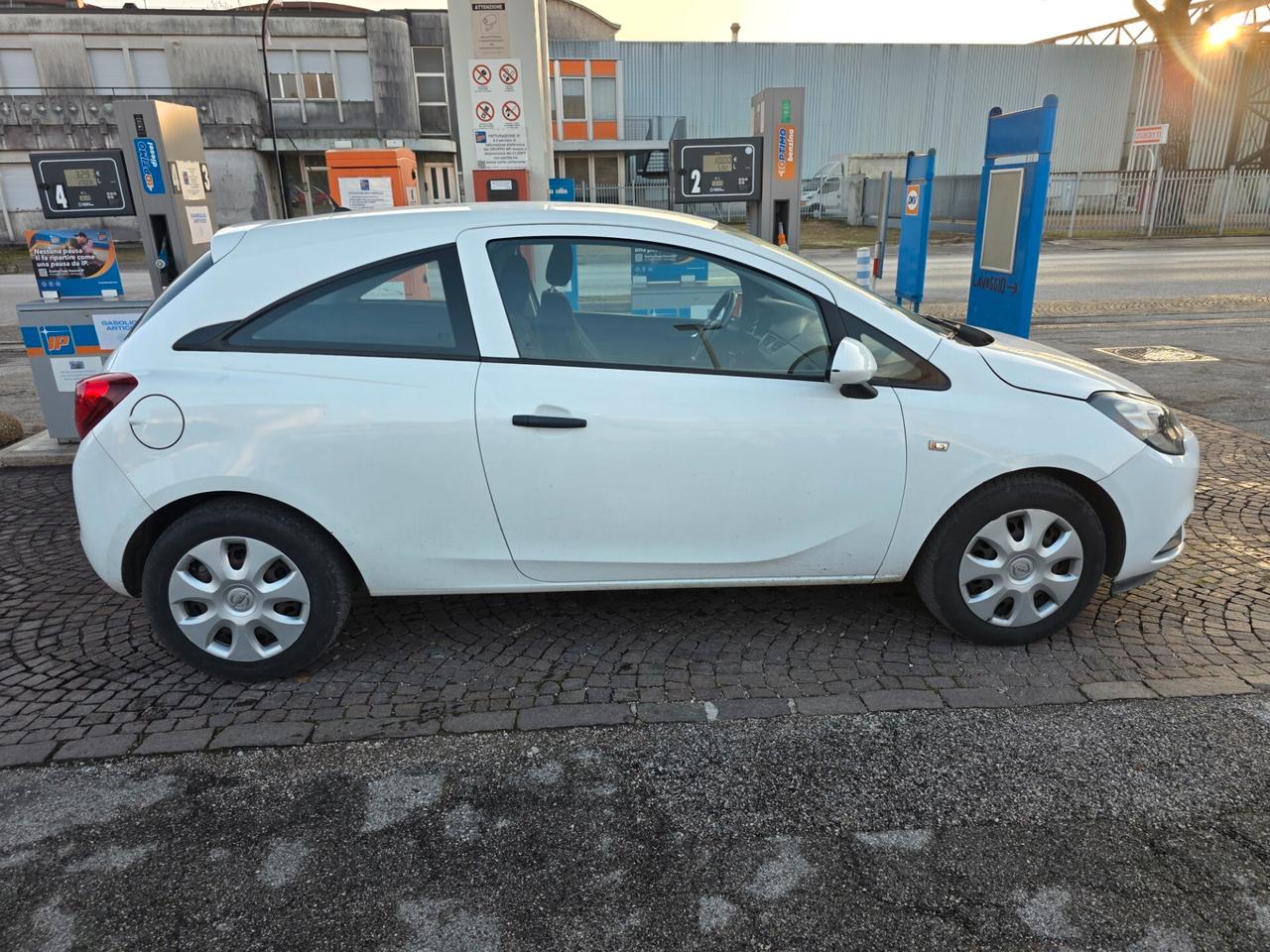 Opel Corsa 1.3 CDTI Van 2 posti con 224.000km Neopatentati ok