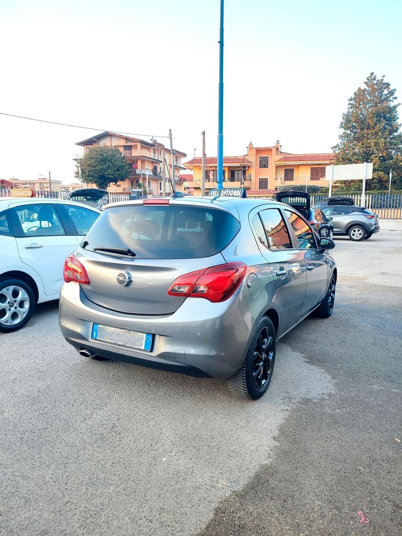 Opel Corsa 1.4 90CV GPL Tech 5 porte Innovation