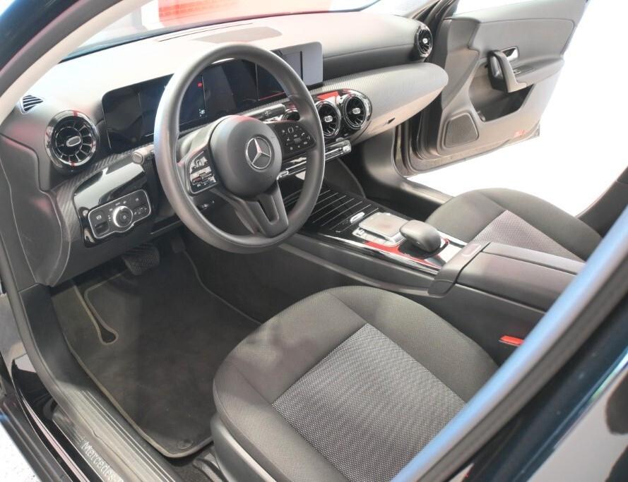 Mercedes-benz A 200 d Automatic Business