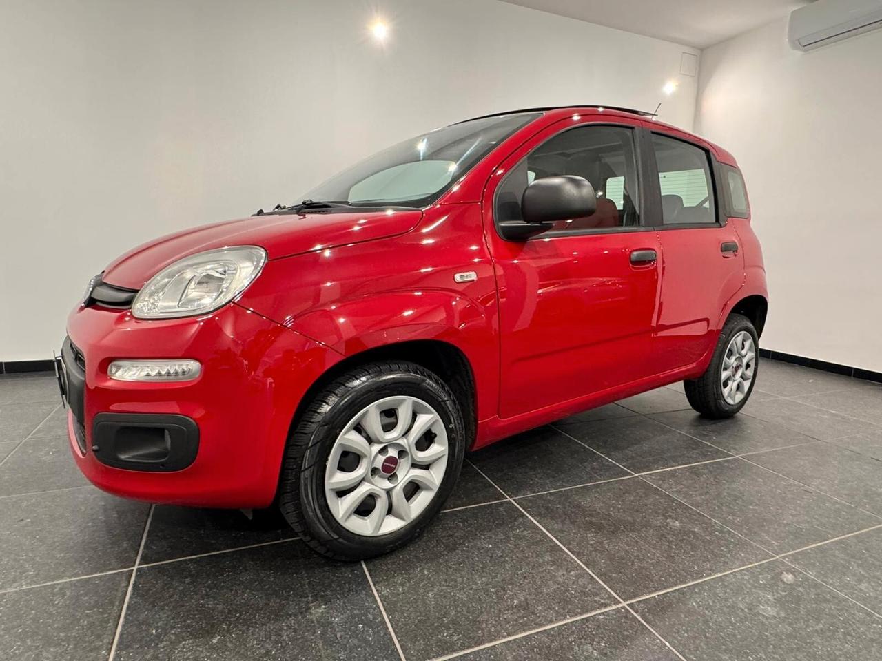 Fiat Panda 0.9 TwinAir Turbo Natural Power Young | TETTO PANORAMICO APRIBILE !