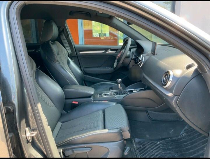 Audi A3 SPB 2.0 TDI 150 CV S LINE