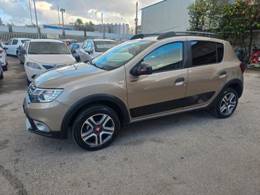 Dacia Sandero Stepway 0.9 TCe Turbo GPL 90 CV S&S Techroad