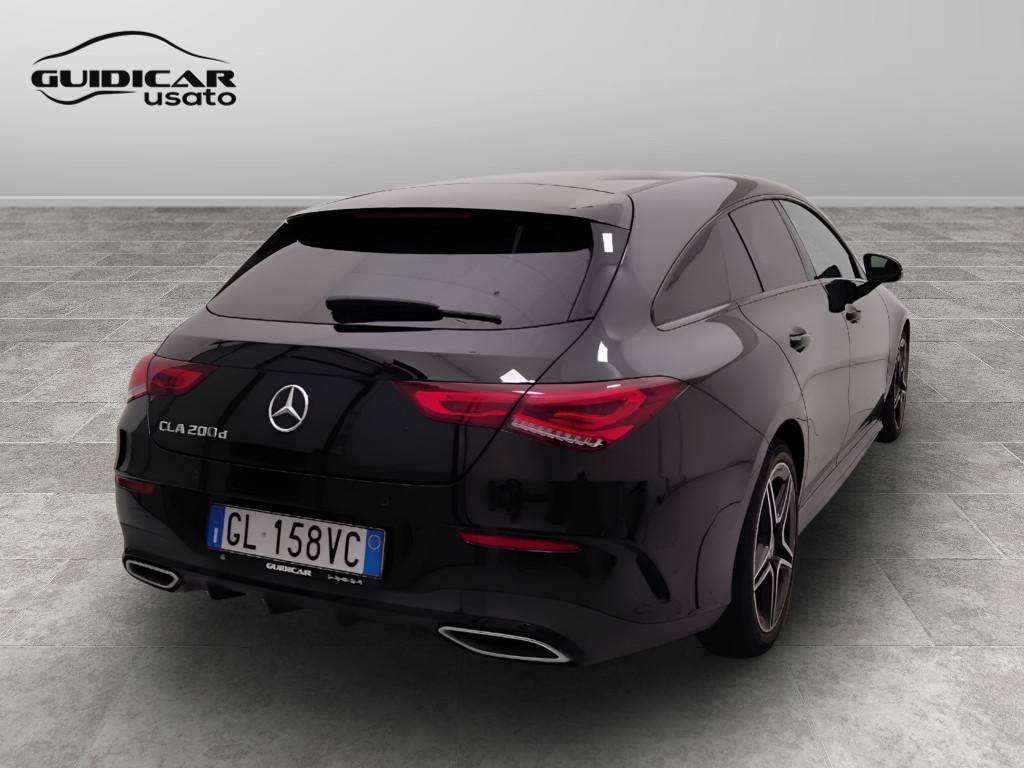 Mercedes-Benz CLA Sh.Brake - X118 - CLA Shooting Brake 200 d Premium auto
