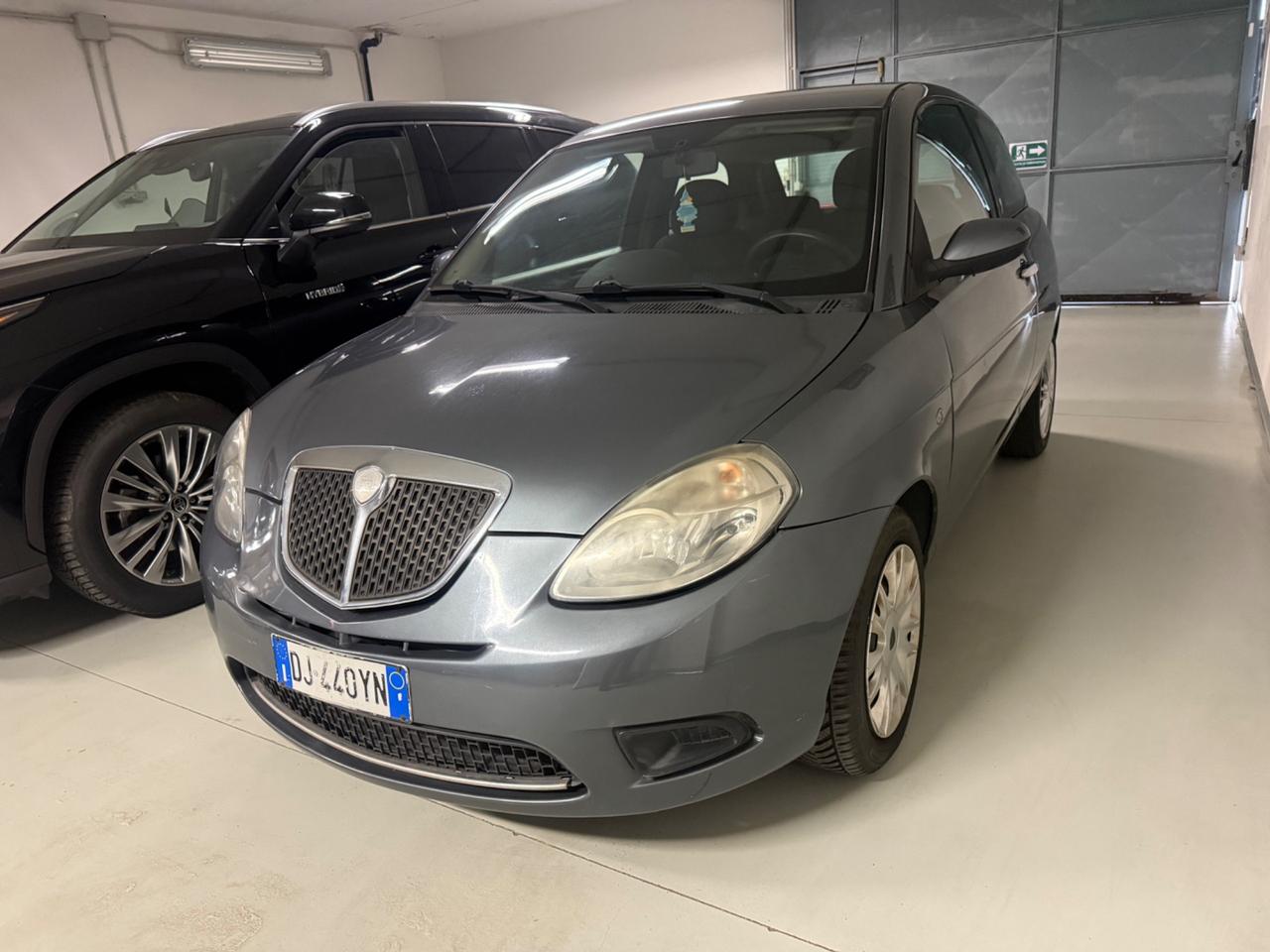 Lancia Ypsilon 1.2 Argento MOTORE RIFATTO