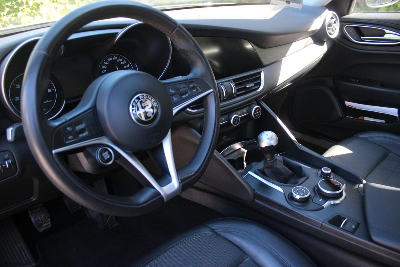 Alfa Romeo Giulia 2.2 Turbodiesel 150 CV Super