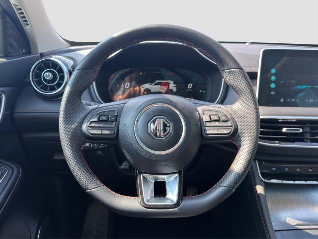 MG EHS Plug-in Hybrid Luxury