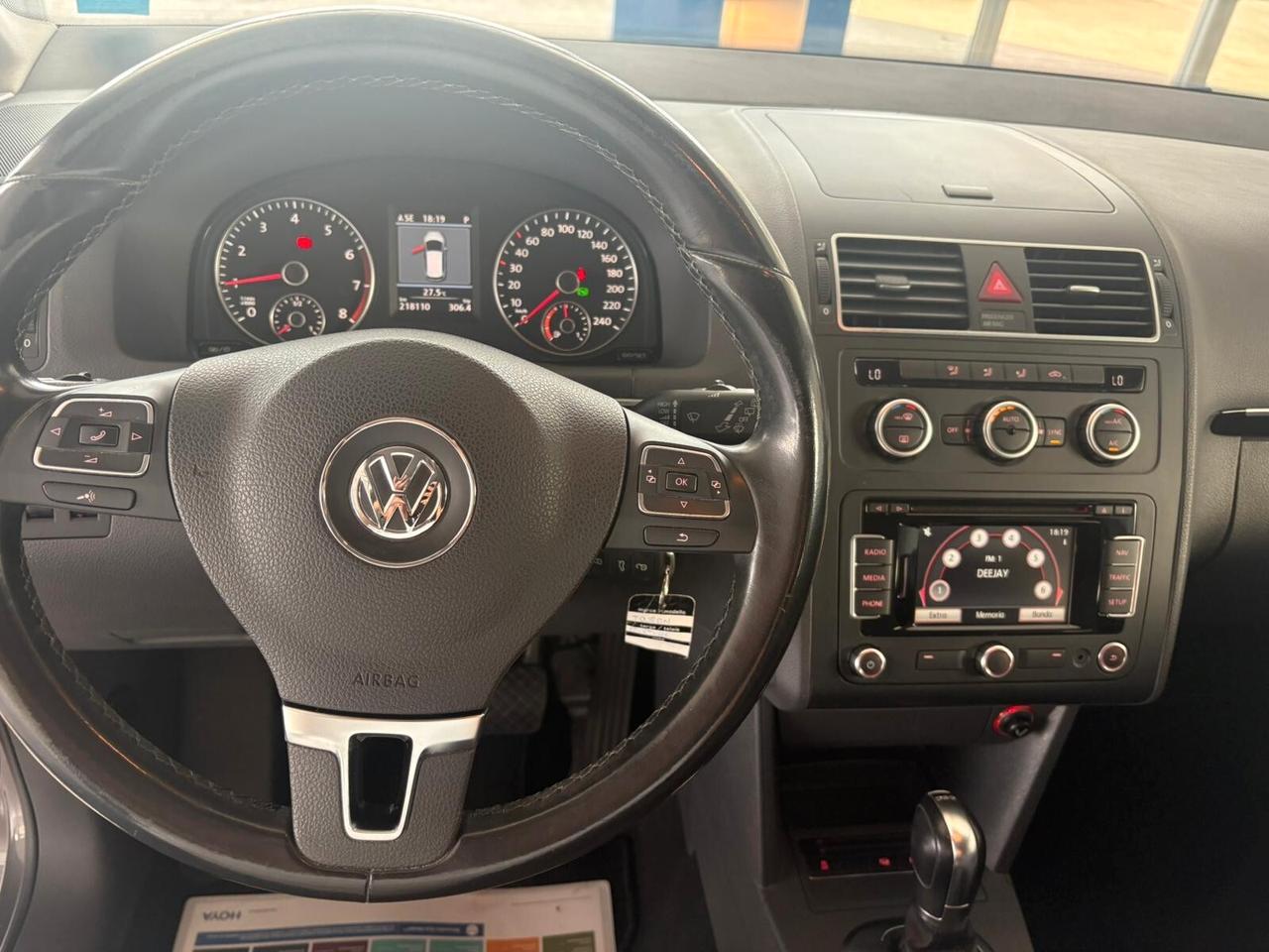 Volkswagen Touran Business 1.4 DSG Highline EcoFuel