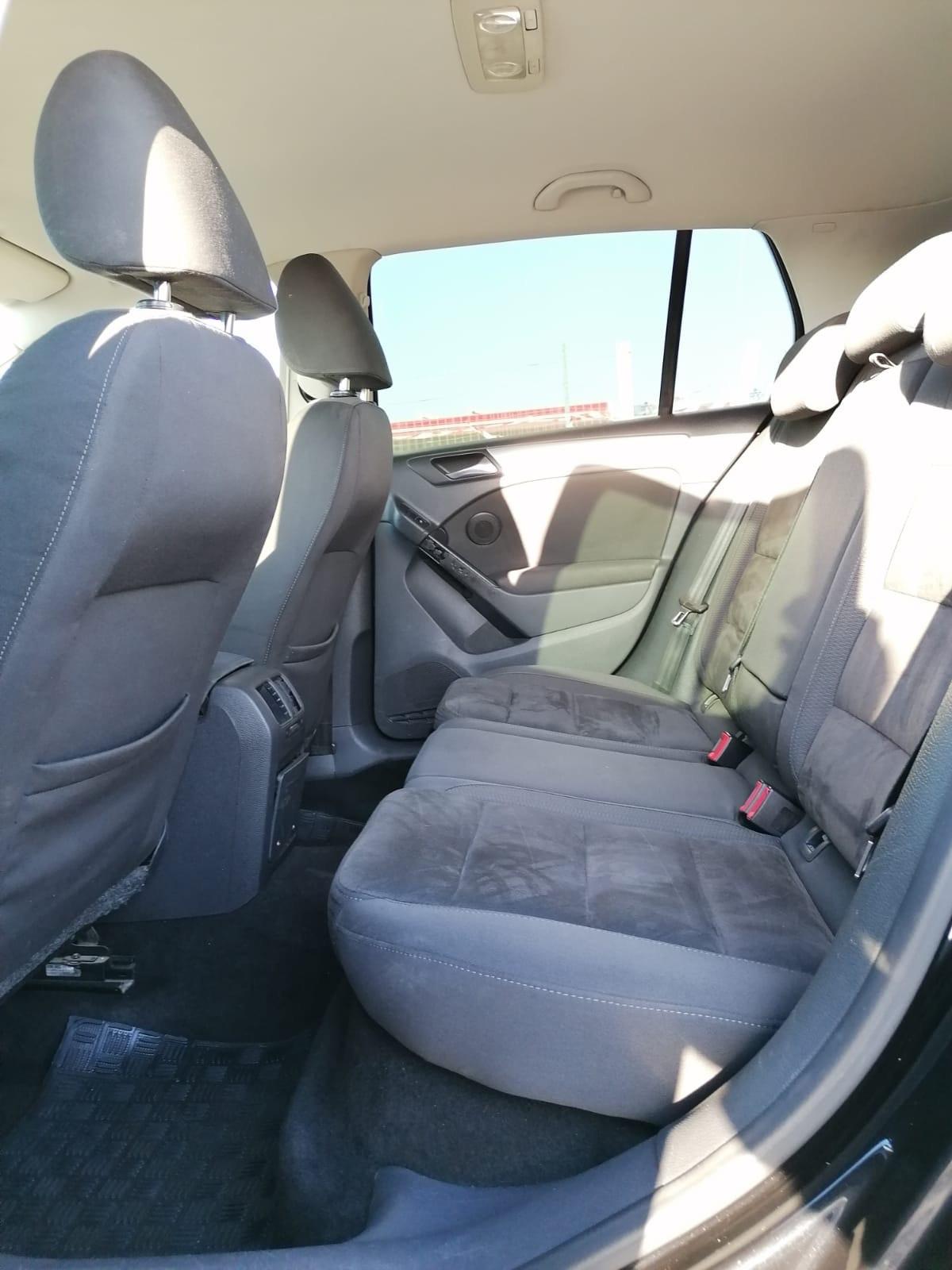 Volkswagen Golf 1.6 TDI DPF 3p. Highline