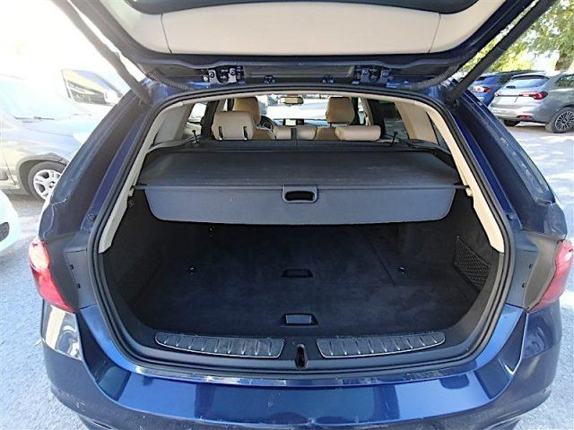 BMW 318 d Touring Business Advantage auto