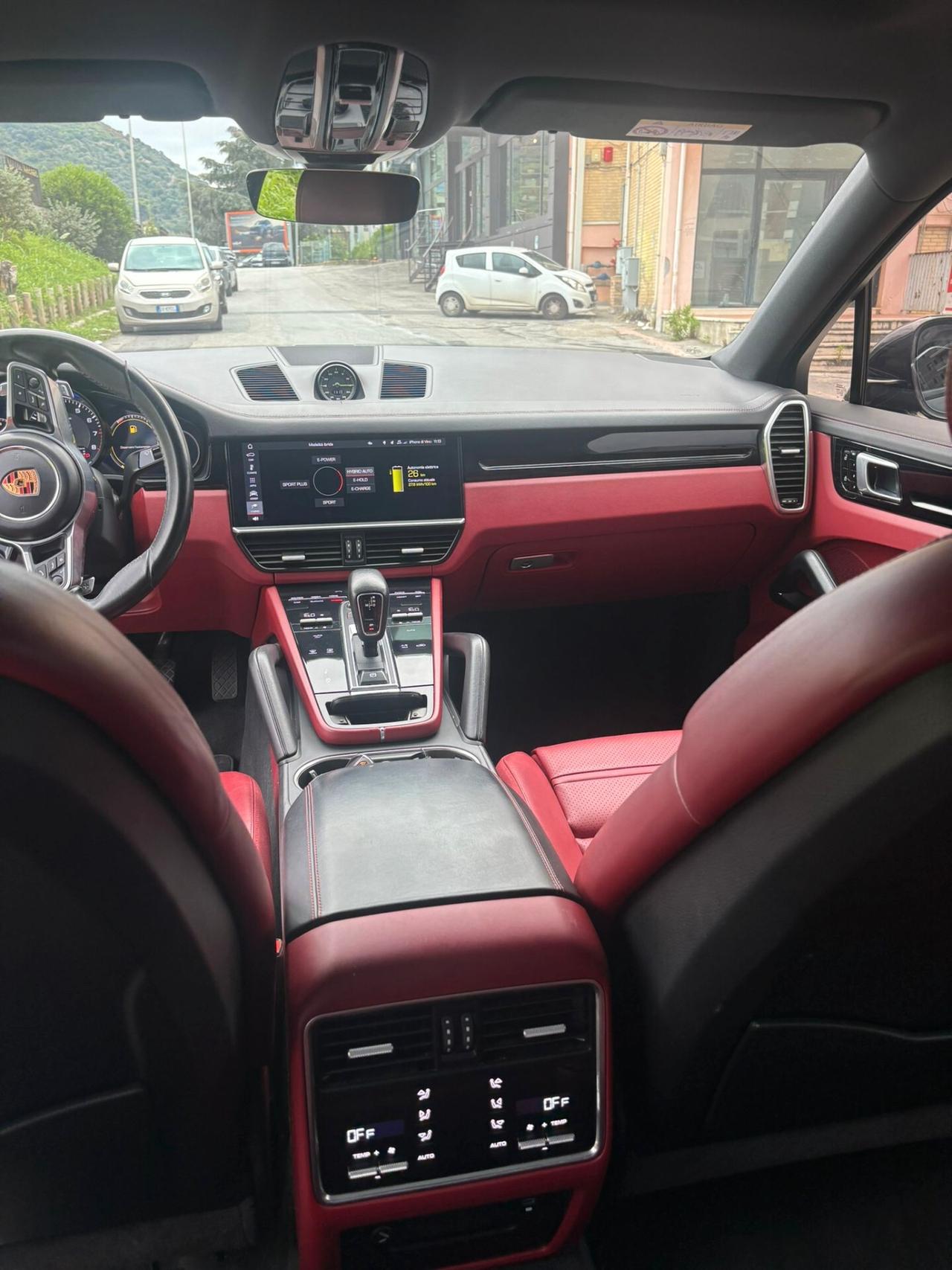 Porsche Cayenne Coupé 3.0 V6 E-Hybrid/STRAFULL