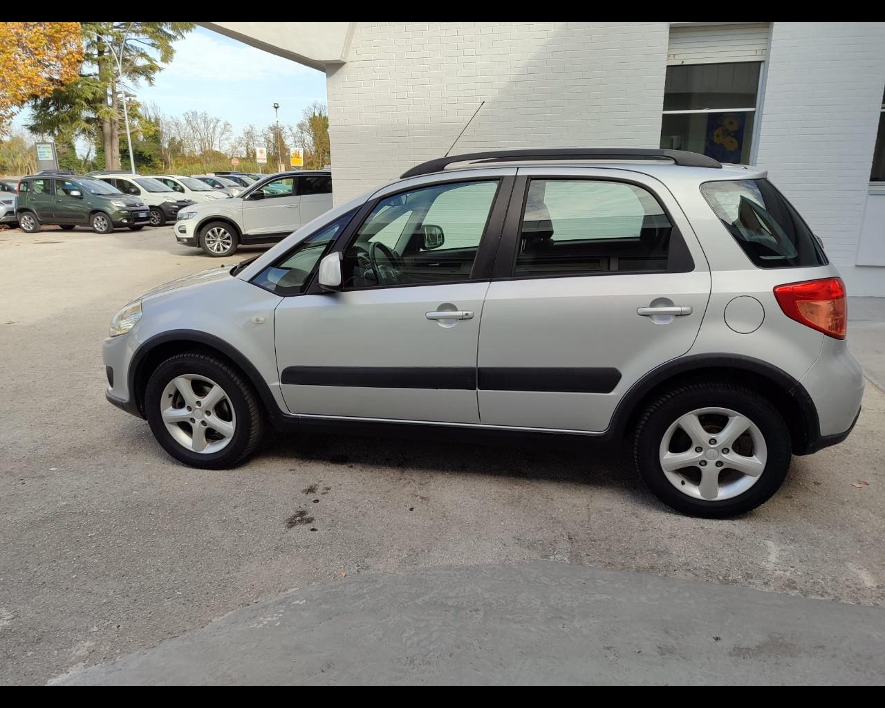 SUZUKI SX4 - 1.6 16V 4WD Outdoor Line