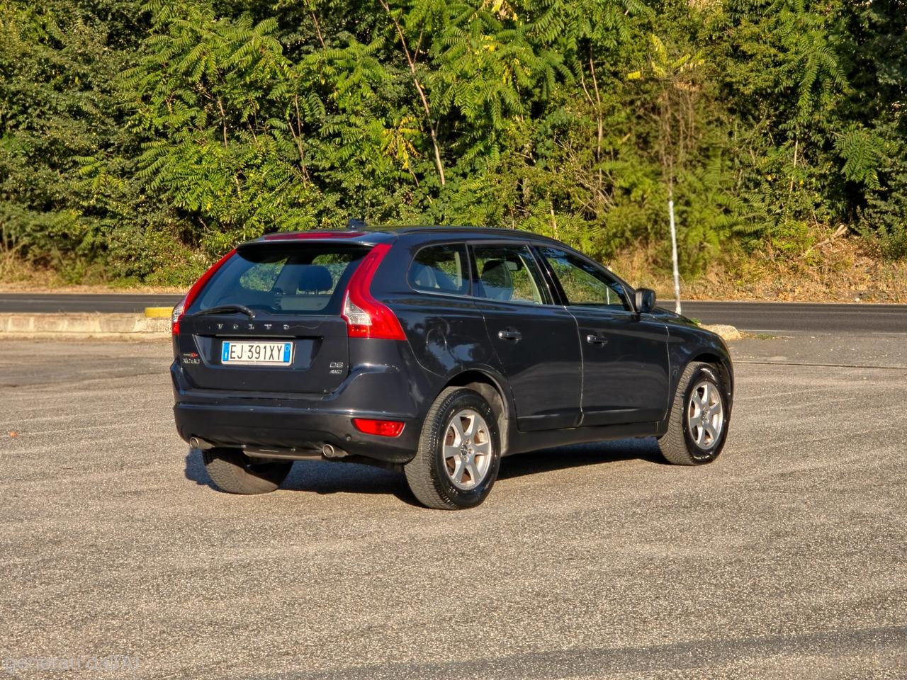 Volvo XC 60 XC60 D5 AWD Geartronic Summum CV-215 E5 Automatico 2012
