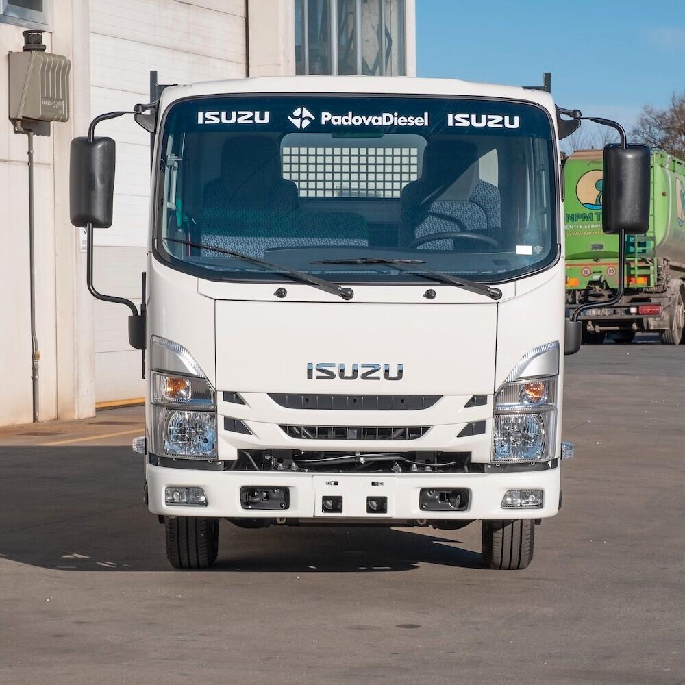 ISUZU M21 TT passo E A/C – Rib. 3 Lati TITAN