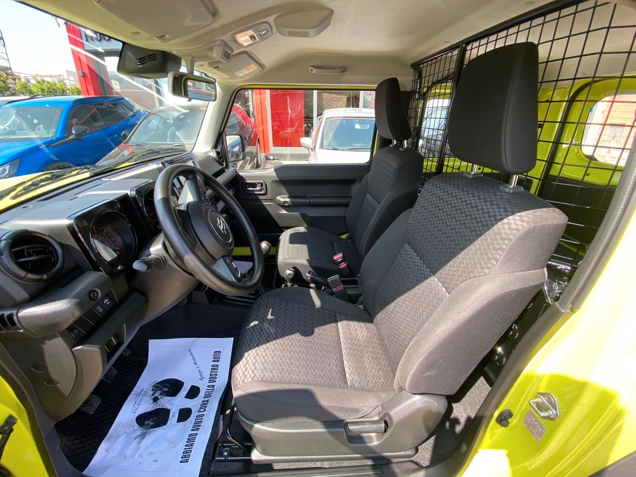 Suzuki Jimny 1.5 5MT PRO (N1)