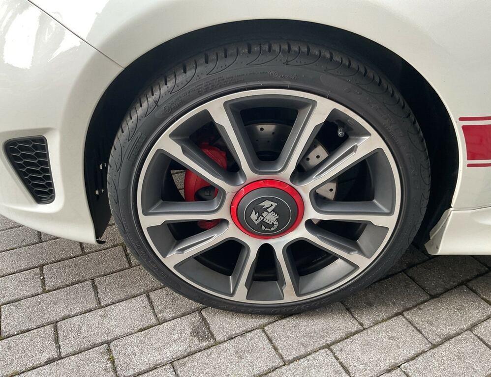 Abarth 595 1.4 T-Jet Turismo