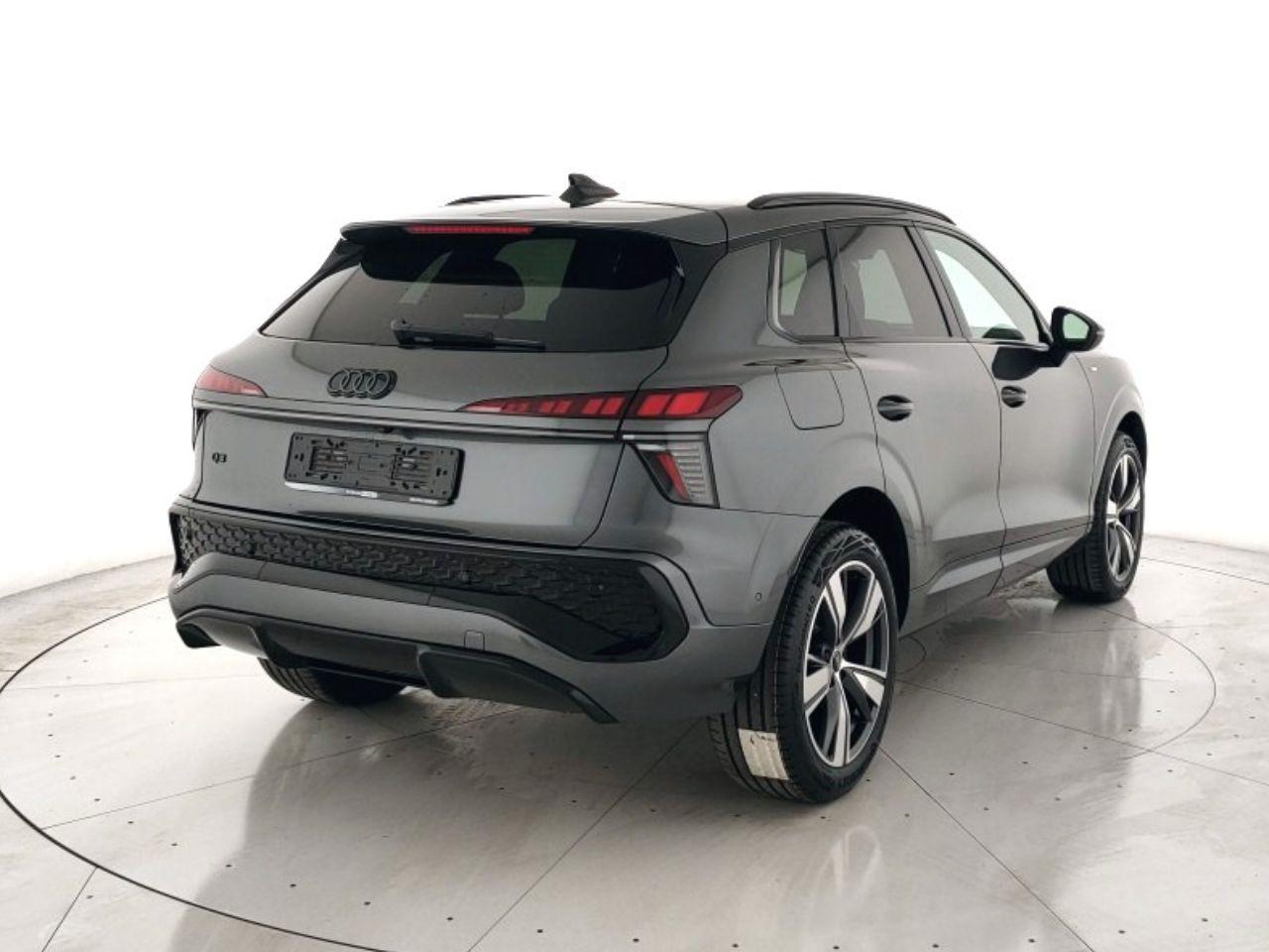 AUDI Q3 35TFSI mhev S-line Edition 150cv s-tronic