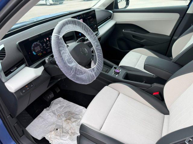 VOLKSWAGEN T-Roc 1.5 eTSI ACT DSG Style