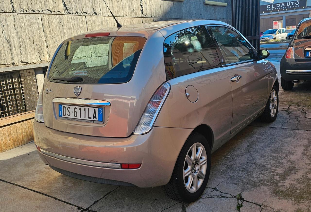 LANCIA YPSILON 1.2 60CV GPL NEOPATENTATI