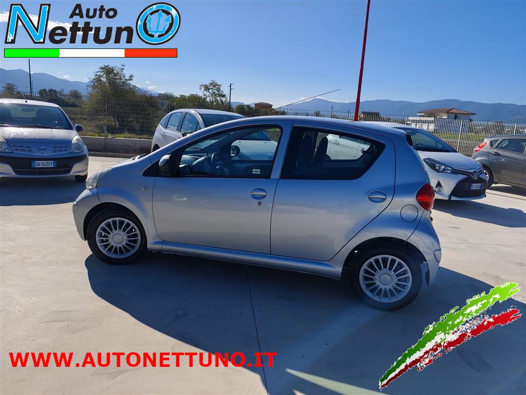 Toyota Aygo 1.0 12V VVT-i 5 porte Now