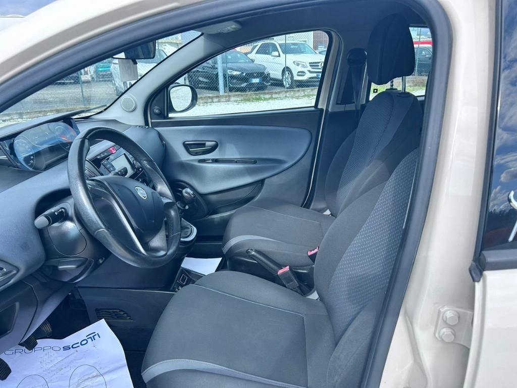 LANCIA Ypsilon III 2015 - Ypsilon 1.2 Gold 69cv my16