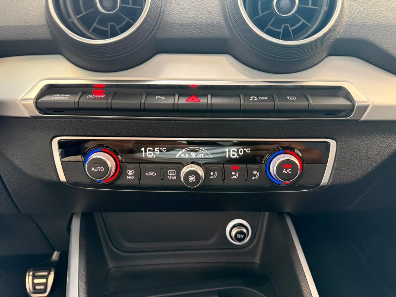 Audi Q2 1.6 TDI S line Edition