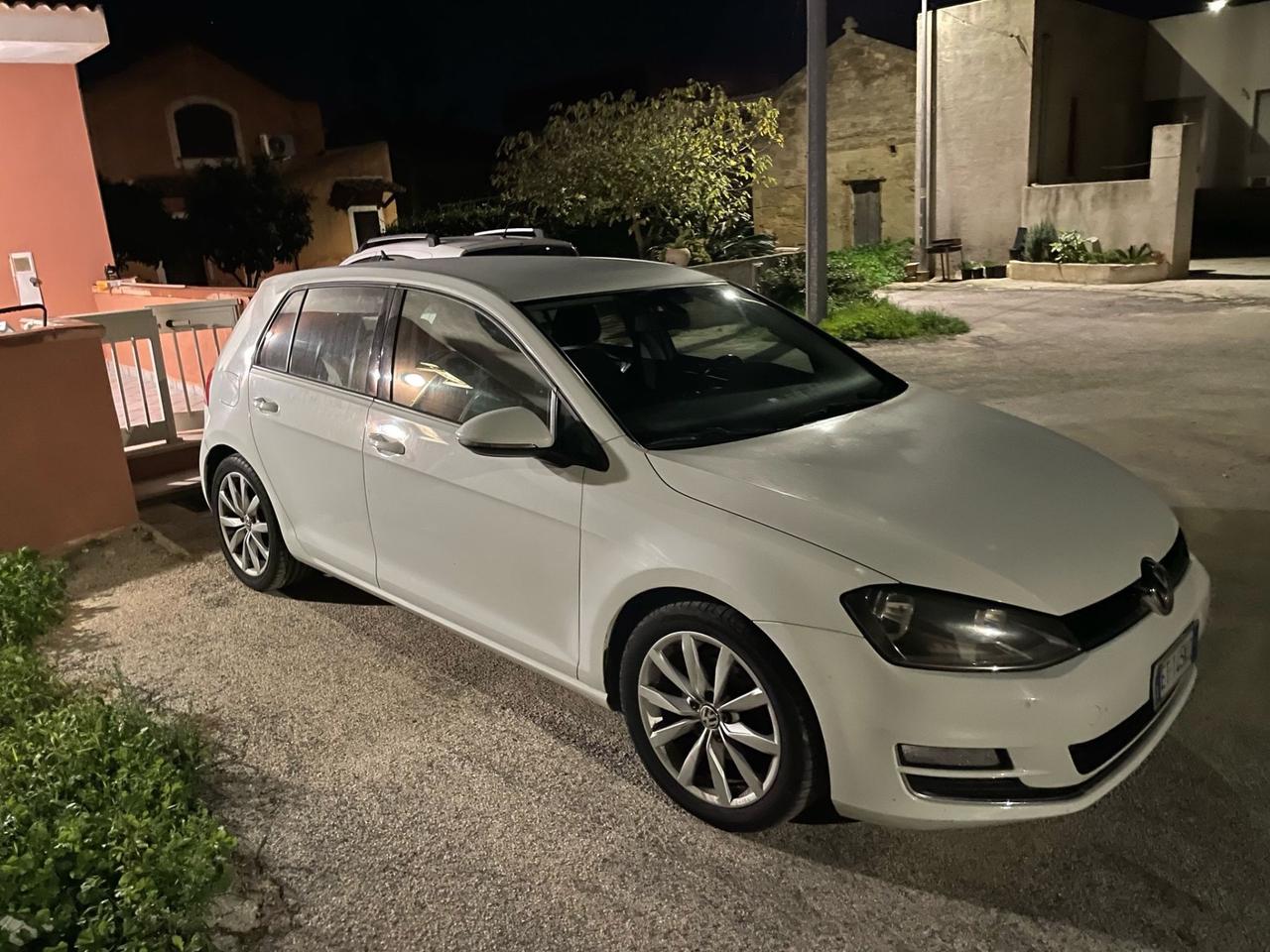 Volkswagen Golf Variant1.6 TDI DPF DSG Highline