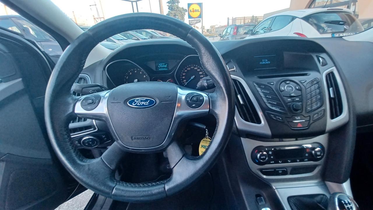 Ford Focus 1.6 120 CV GPL