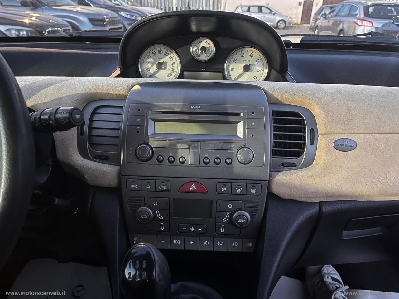 LANCIA Ypsilon 1.3 MJT 75 CV Argento