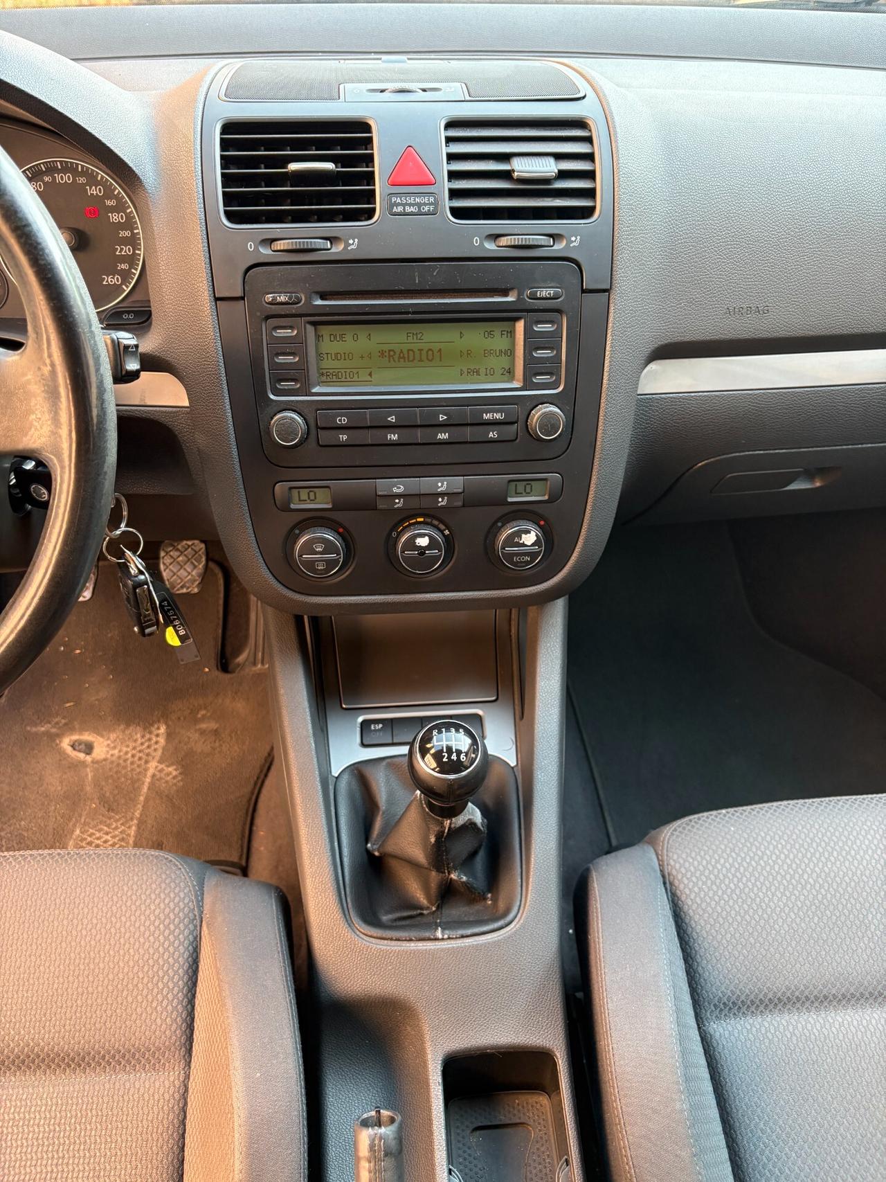 VW Golf 2.0TDI - 140CV 5p.