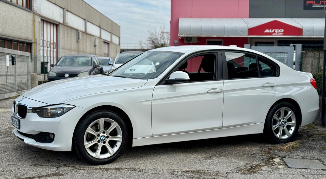 Bmw 318d AUTOM. F30 BERLINA NEOPATENTATI
