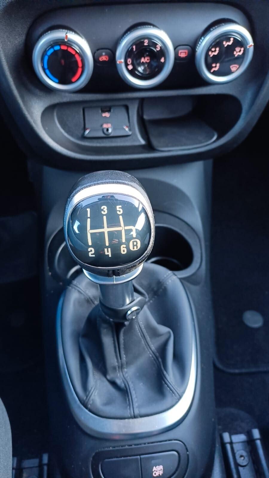 Fiat 500L 0.9 TwinAir Turbo Natural Power Pop